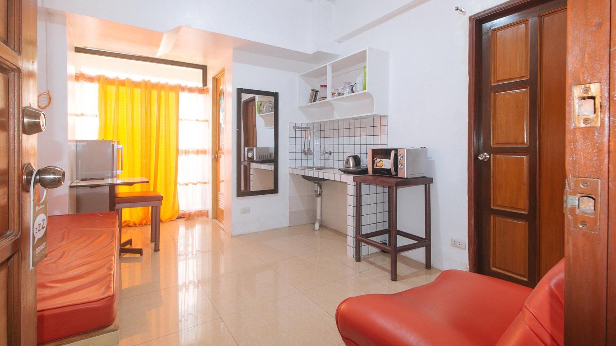 Reddoorz Near Lrt 2 Antipolo Station Hotel Bagian luar foto
