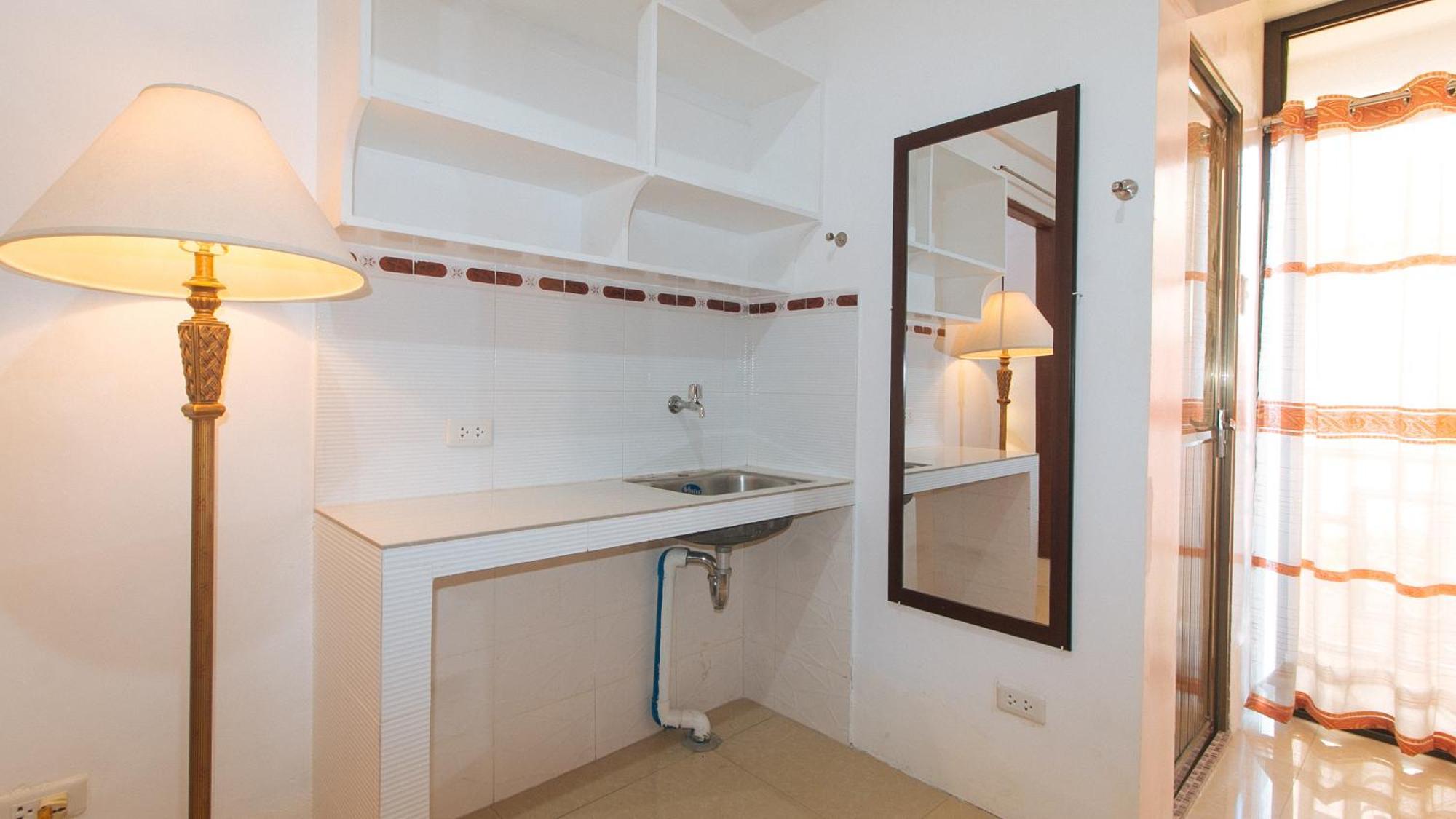 Reddoorz Near Lrt 2 Antipolo Station Hotel Bagian luar foto